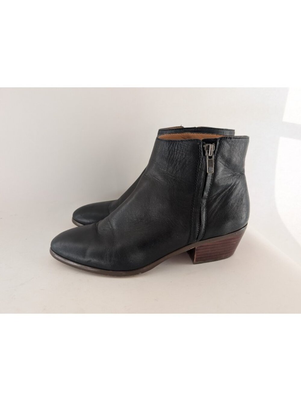 J. Crew Reagan Black Leather Booties Ankle Boots Low Block Heel- Womens Size 9.5